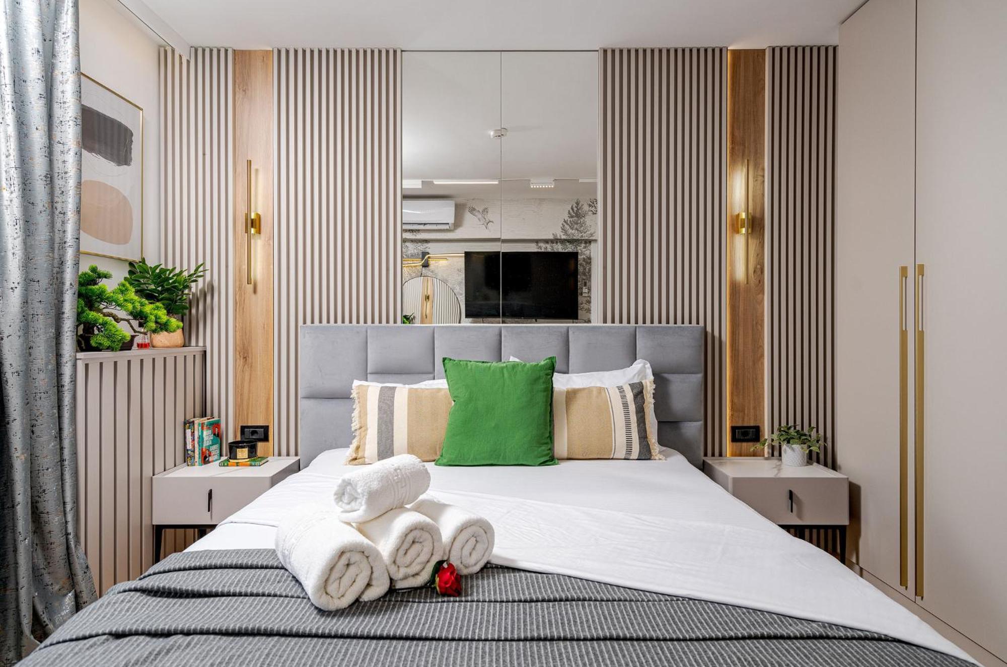 Romana Vibe Elegance In The Heart Of The City بوخارست المظهر الخارجي الصورة