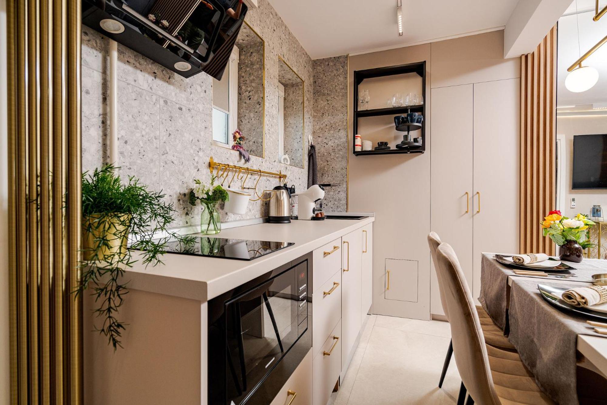Romana Vibe Elegance In The Heart Of The City بوخارست المظهر الخارجي الصورة