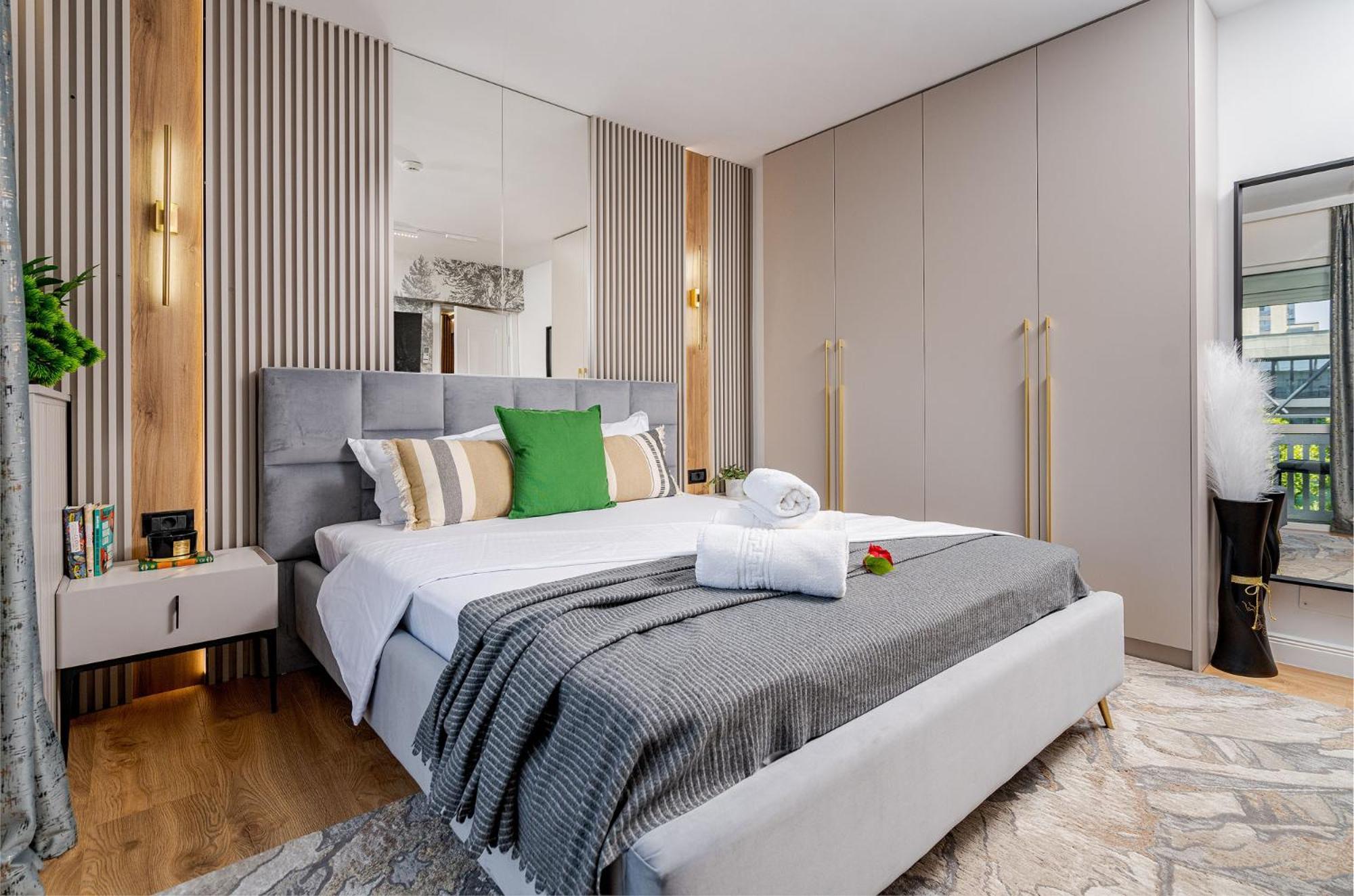 Romana Vibe Elegance In The Heart Of The City بوخارست المظهر الخارجي الصورة